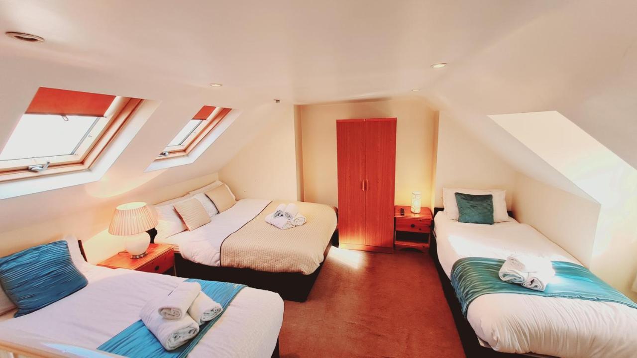 Cedar Villa - Perfect For Longer Stays Chatham  Extérieur photo